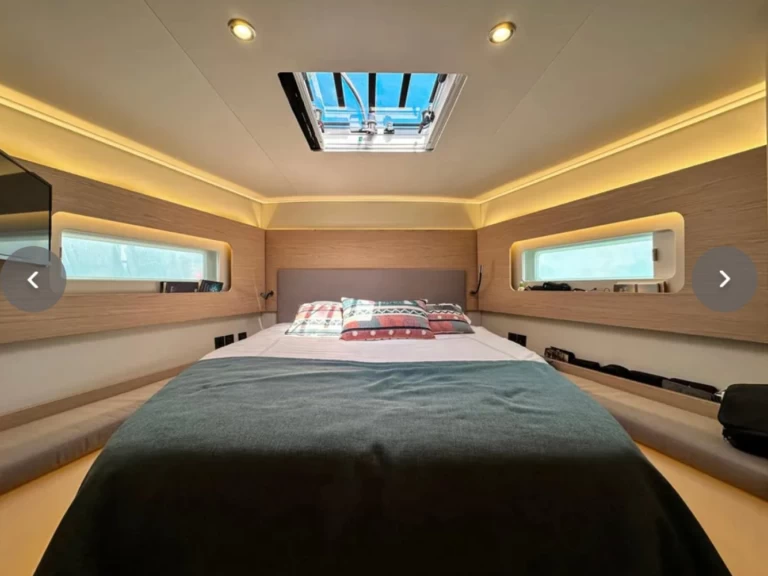 Huur een Bénéteau First 53 in Cugnana Verde