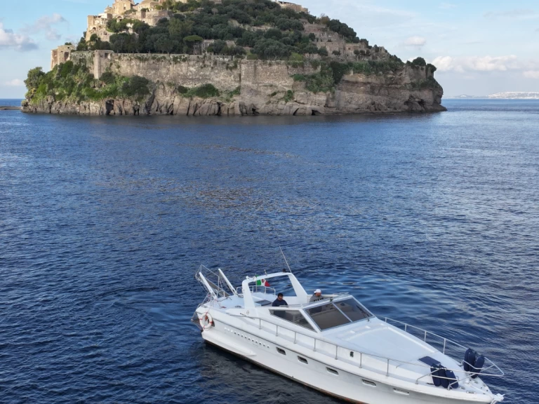 Motorboot te huur in Ischia voor de beste prijs