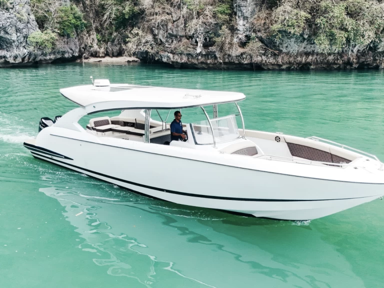 Bootverhuur Sport Cruiser 42ft in Phuket via SamBoat