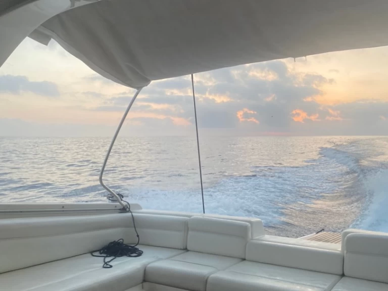 Bootverhuur Napels goedkoop Fiart 36 Genius