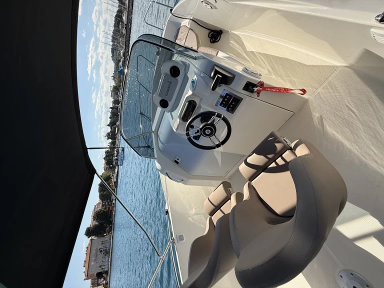 Bootverhuur Rovinj goedkoop Interquick22