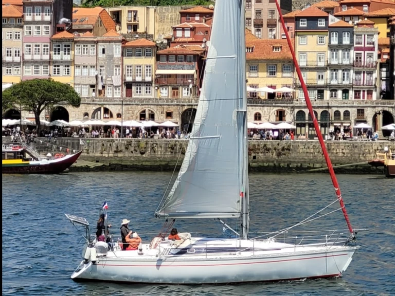 Huur Zeilboot met of zonder schipper Jeanneau in Porto