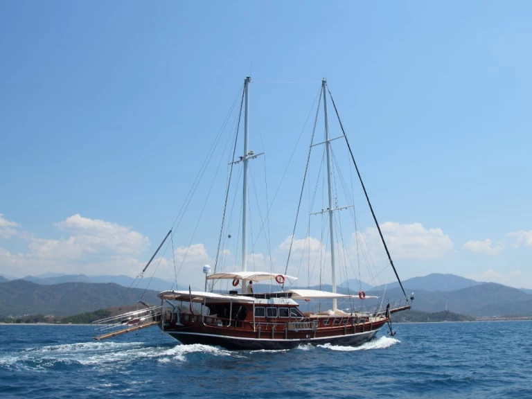 Bootverhuur Fethiye goedkoop wooden