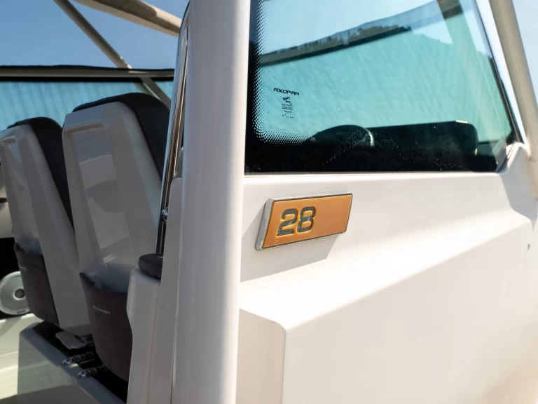 Motorboot te huur in Mandelieu-la-Napoule voor de beste prijs