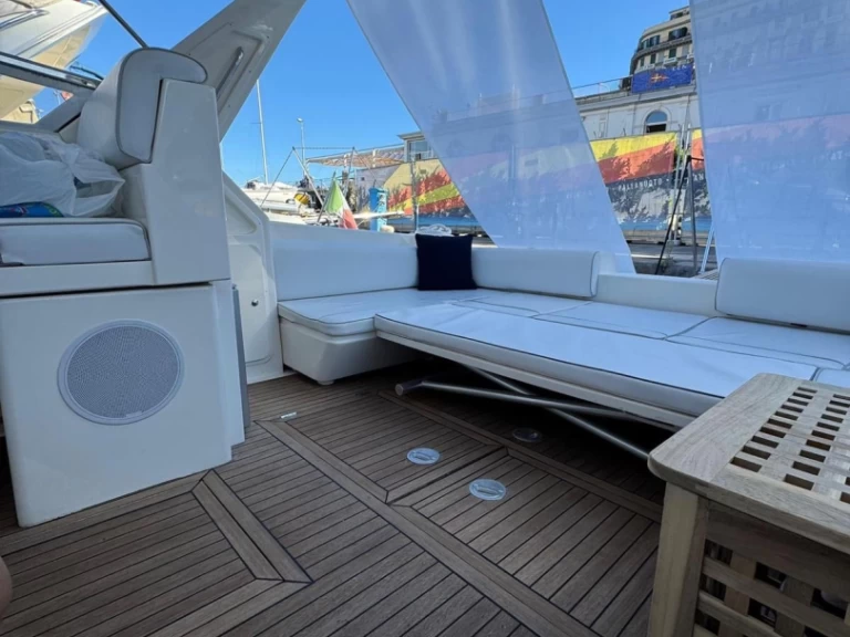 Motorboot te huur in Bacoli voor de beste prijs