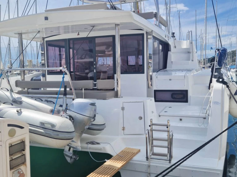 Verhuur Catamaran Bali met vaarbewijs