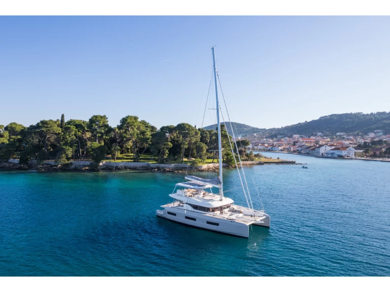 Catamaran te huur in Split voor de beste prijs