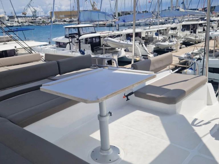 Verhuur Catamaran Bali met vaarbewijs