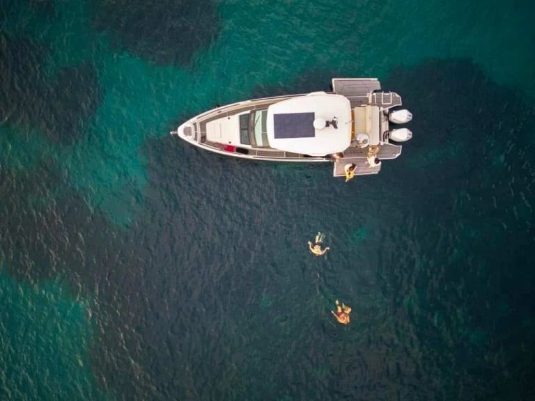Huur Motorboot met of zonder schipper Saxdor in Šibenik