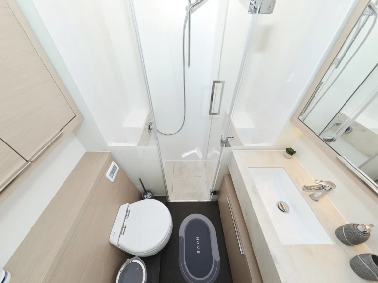 Bootverhuur Split goedkoop Lagoon 55