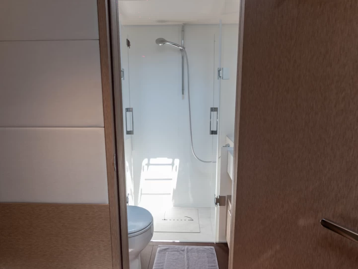 Huur Catamaran met of zonder schipper Lagoon in Split