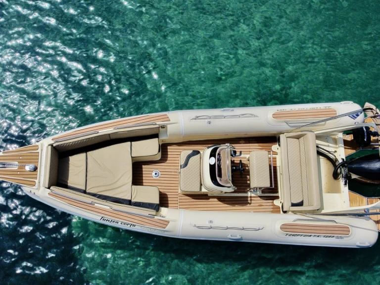 Huur RIB met of zonder schipper Boss in Korfoe