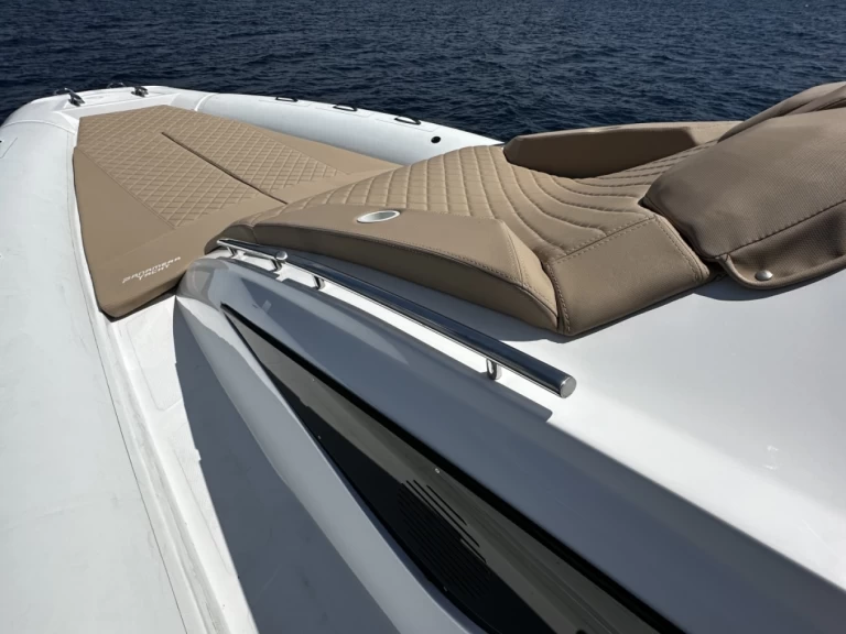 Bootverhuur Limáni Lavríou goedkoop PY10