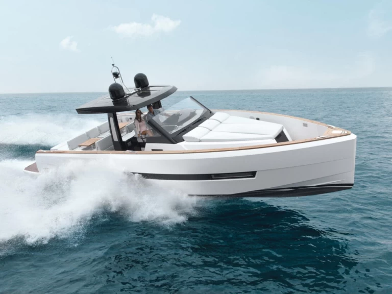 Huur Motorboot met of zonder schipper Fjord 44 in Sainte-Maxime