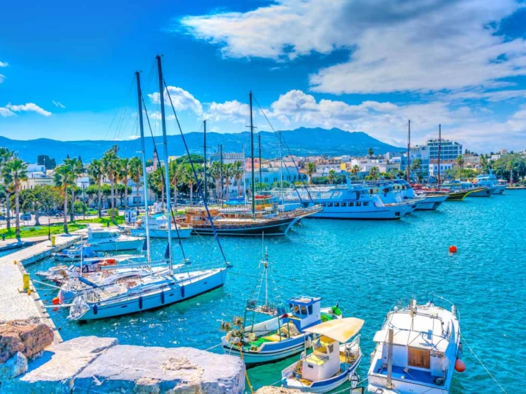 Bootverhuur Rinker Captiva  in Kos via SamBoat