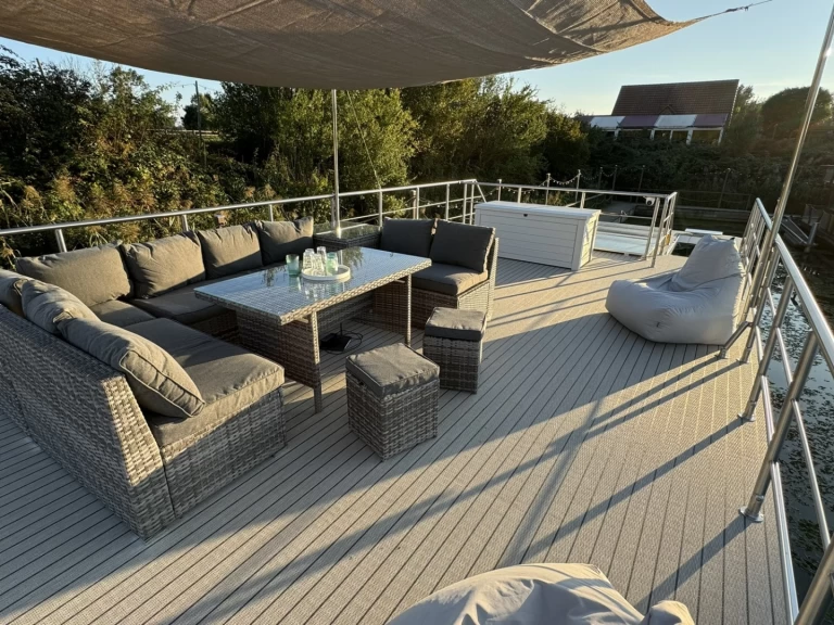 Verhuur Woonboot in Waren (Müritz) - Luxboot Luxboot