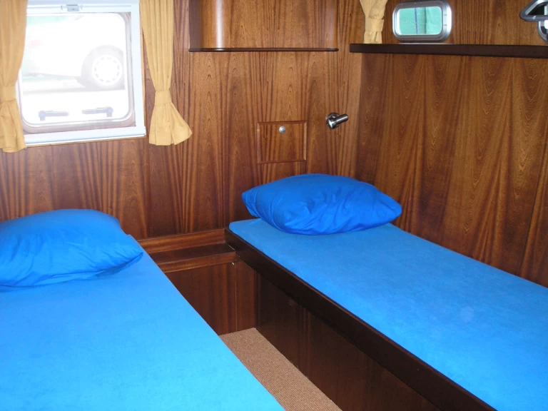 hibo1300 Hibo 1300 Exclusive te huur van particulier of professional in Woudsend