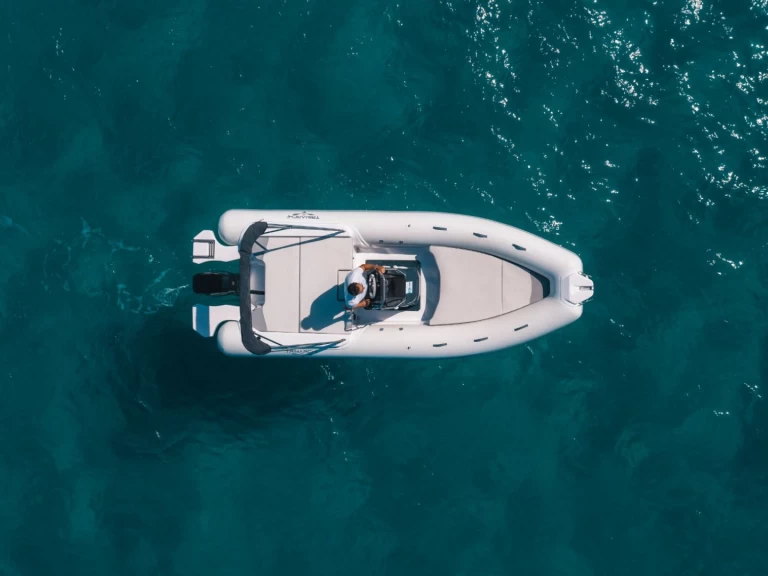 Verhuur RIB Trimarchi met vaarbewijs