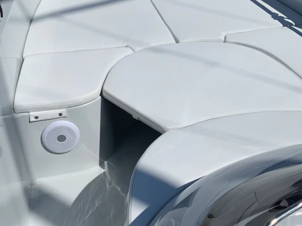 Jachthuur in Port Grimaud - Clear Libra open via SamBoat