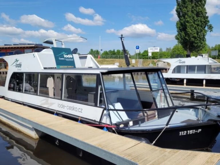 Bootverhuur České Vrbné goedkoop YB35