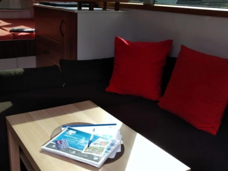 Jachthuur in České Vrbné - Traweller YB35 via SamBoat