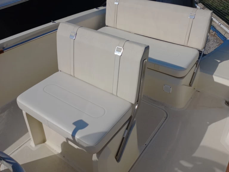 Motorboot te huur in Port du Lavandou voor de beste prijs