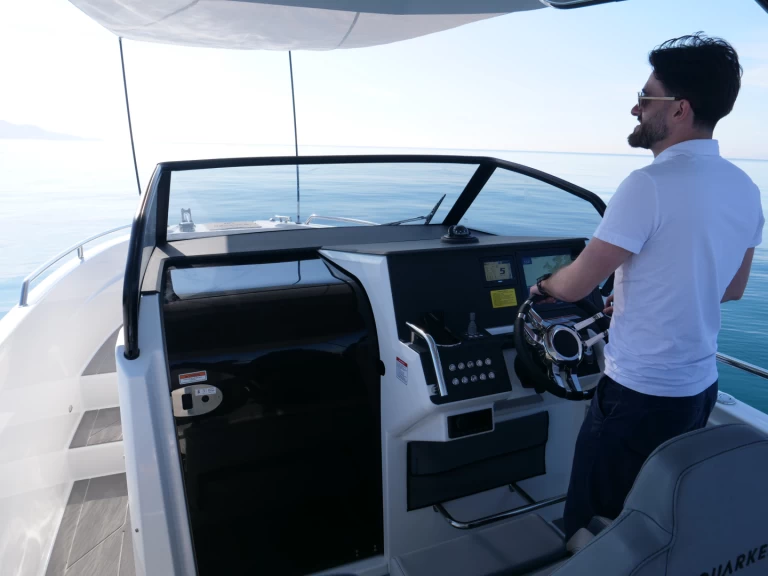 Bootverhuur Roses goedkoop Quarken 27 T-TOP