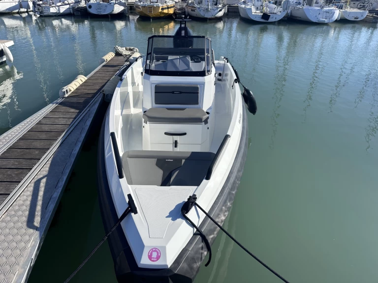 Huur een Iron Boat 707 in La Rochelle