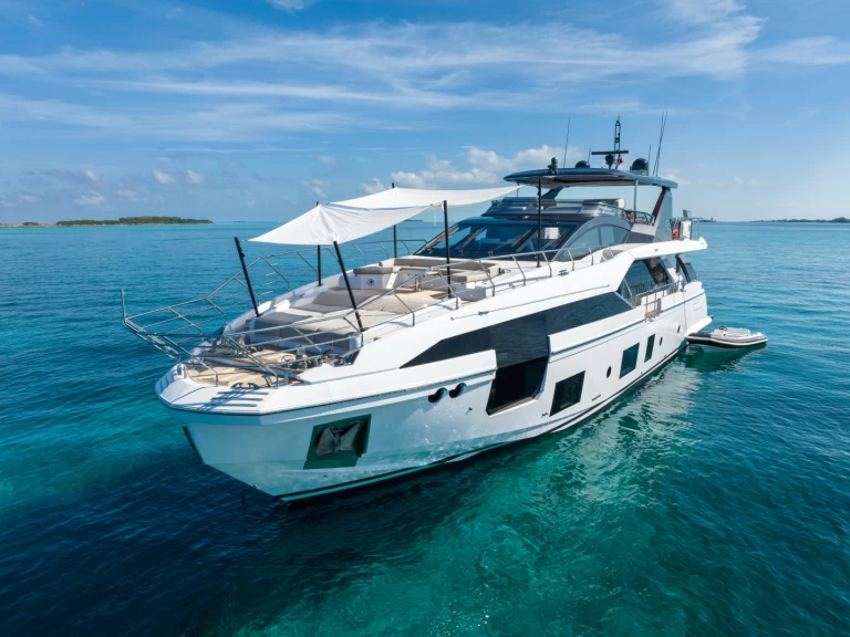 Bootverhuur Azimut Azimut 88 in South Miami Beach via SamBoat