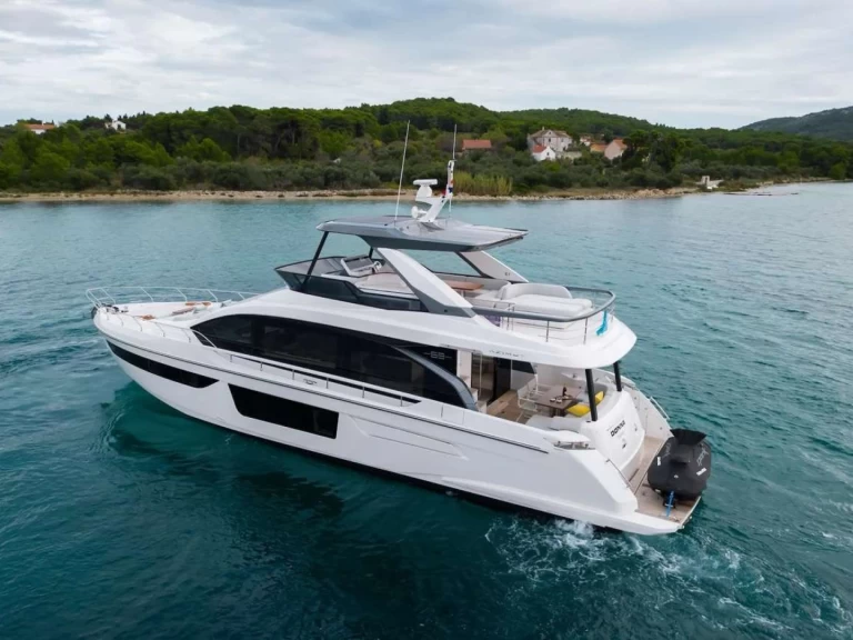 Azimut DONNA te huur van particulier of professional in Kroatië