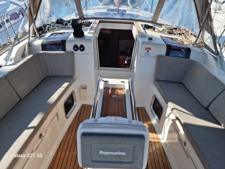 Verhuur Zeilboot Jeanneau met vaarbewijs