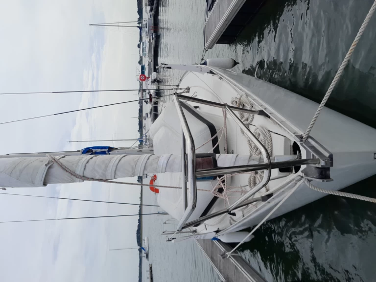 Verhuur Zeilboot Bénéteau met vaarbewijs