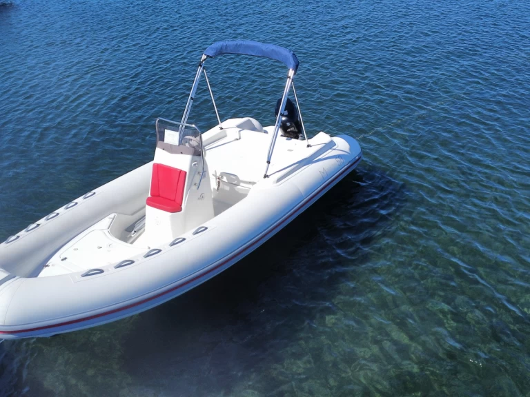 Jachthuur in Porto Rotondo - Magnus 5,80 via SamBoat