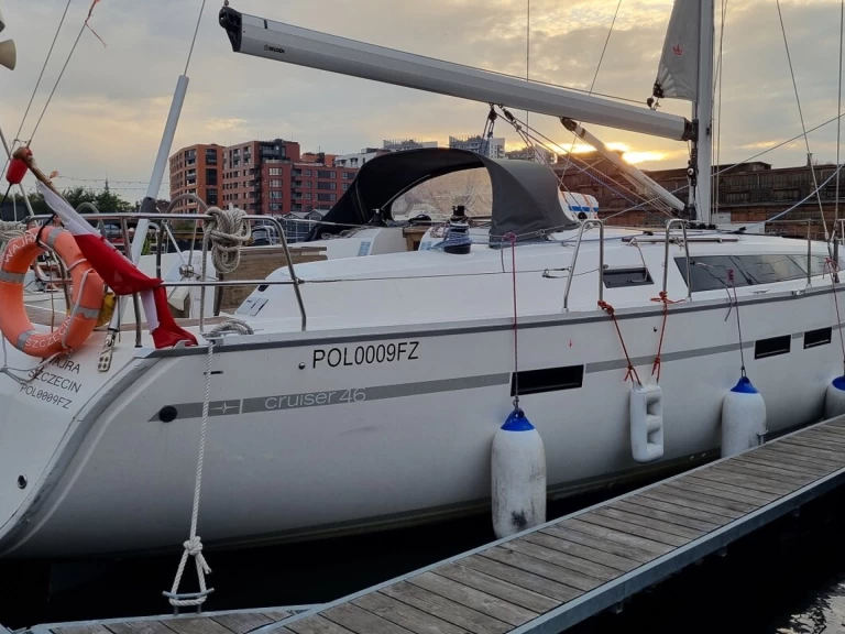 Verhuur Zeilboot in Darłowo - Bavaria Bavaria 46
