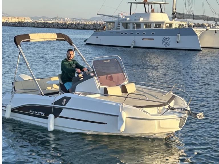 Bénéteau Flyer 500 Sun Deck te huur van particulier of professional in Marseille