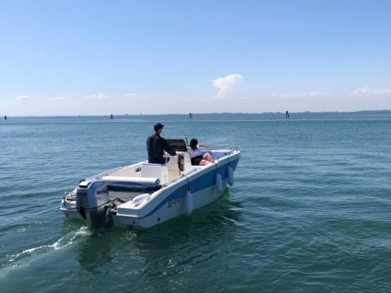 Verhuur Motorboot in Venetië (stad) - Kolmarine Open Teorema 20