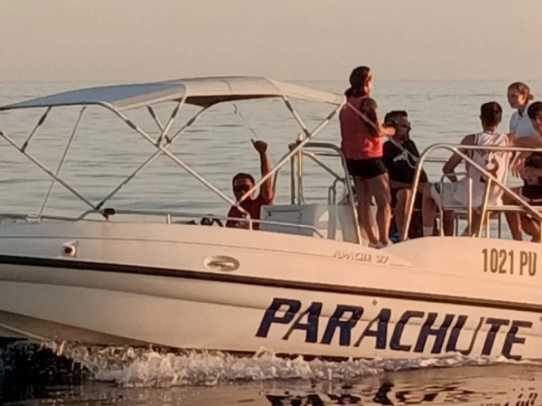 Motorboot te huur in Pula voor de beste prijs