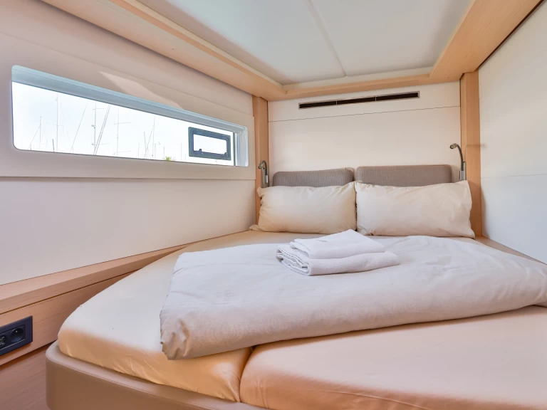 Huur Catamaran met of zonder schipper Lagoon in Tivat