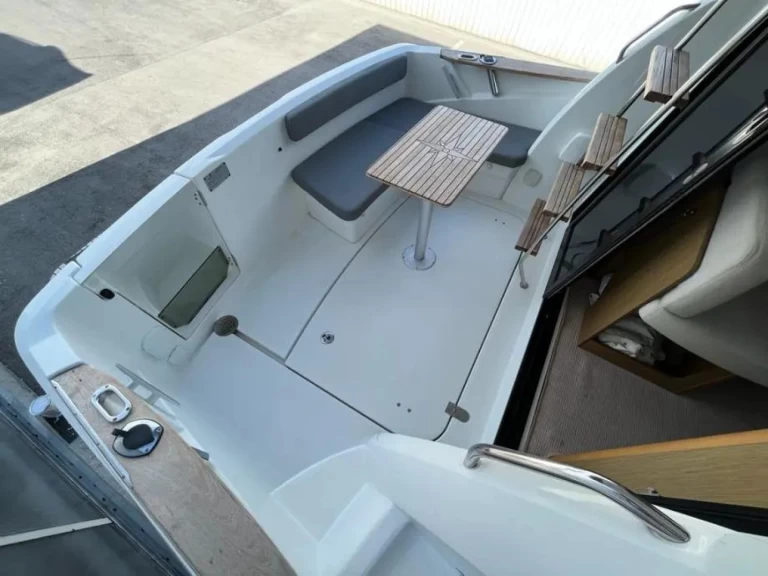 Bénéteau Antares 32 te huur van particulier of professional in Trogir