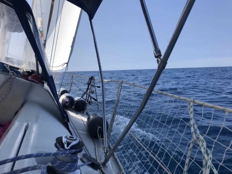 Huur een Jeanneau Sun Odyssey 40 in Menton