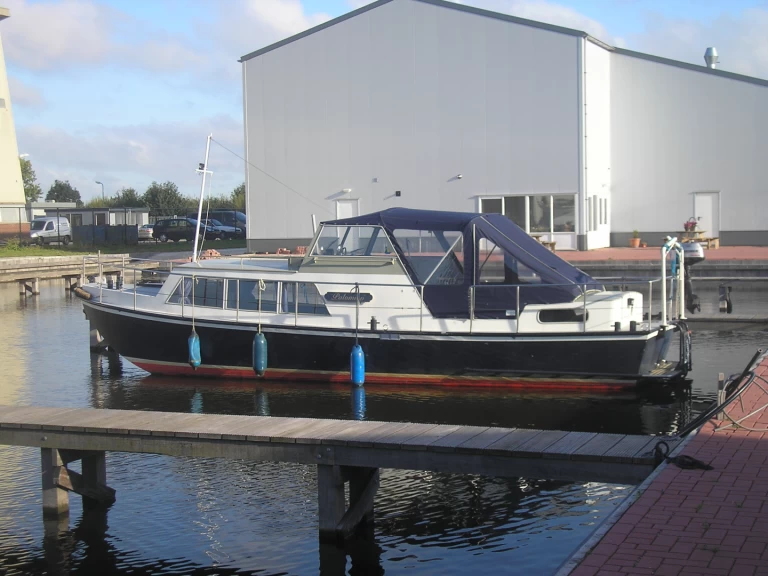 Huur Motorboot met of zonder schipper Eista werf in Woudsend
