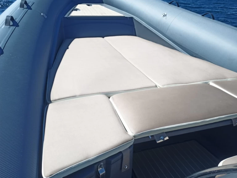 Jachthuur in Hyères - Italboats 32 gt  via SamBoat