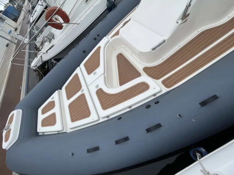 Bwa BWA 29 te huur van particulier of professional in Hyères