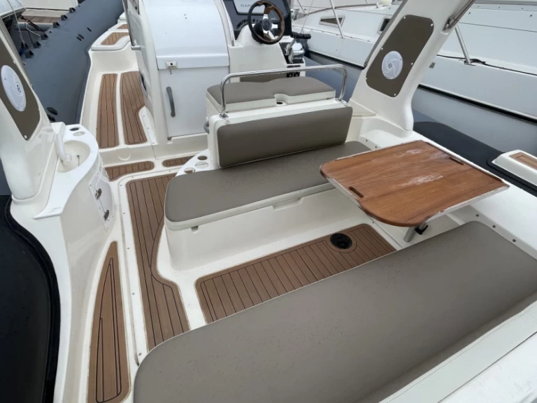 Huur een Bwa BWA 29 in Hyères