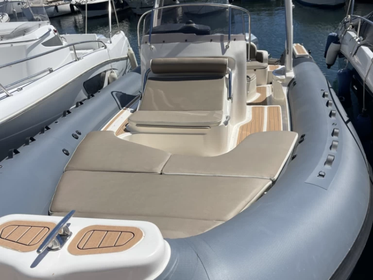 Verhuur RIB Bwa met vaarbewijs