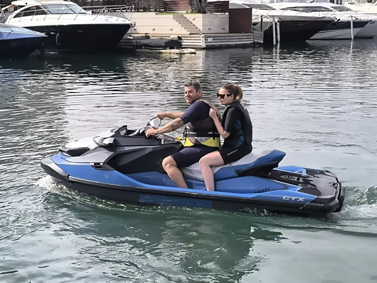 Bootverhuur Empuriabrava goedkoop GTX 170