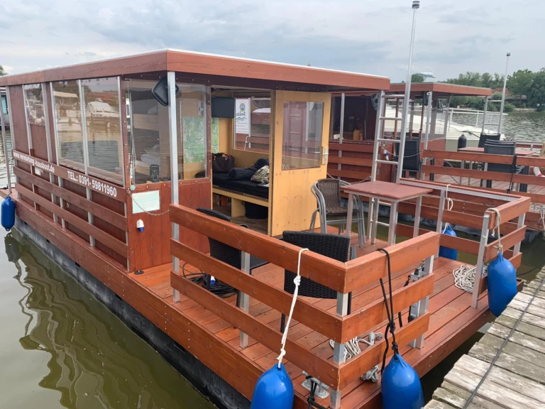 Huur Woonboot met of zonder schipper TS765 in Radewege