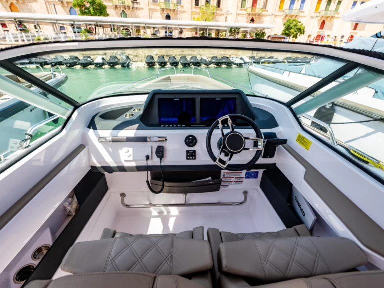 Bootverhuur Axopar 28 T-Top in San Ġiljan via SamBoat