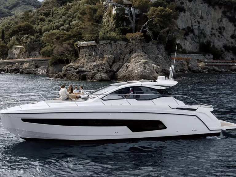 Azimut Azimut 45 te huur van particulier of professional in Monaco