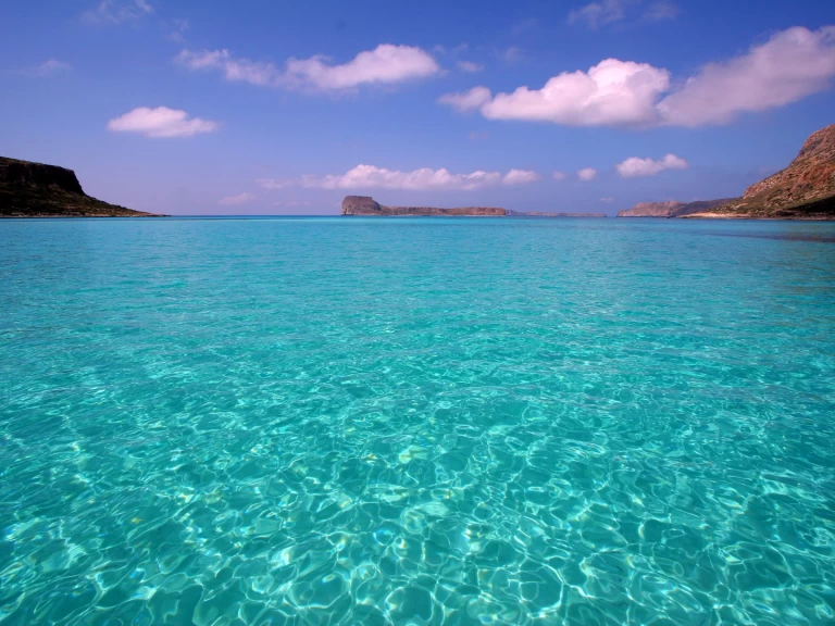 Catamaran te huur in Kissamos voor de beste prijs